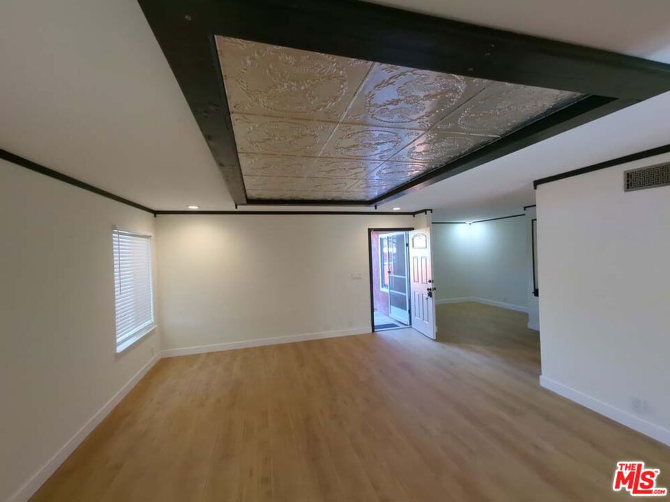 Residential Lease for rent at 6656 Swan Street, Ventura CA featuring 6 beds and 2 baths