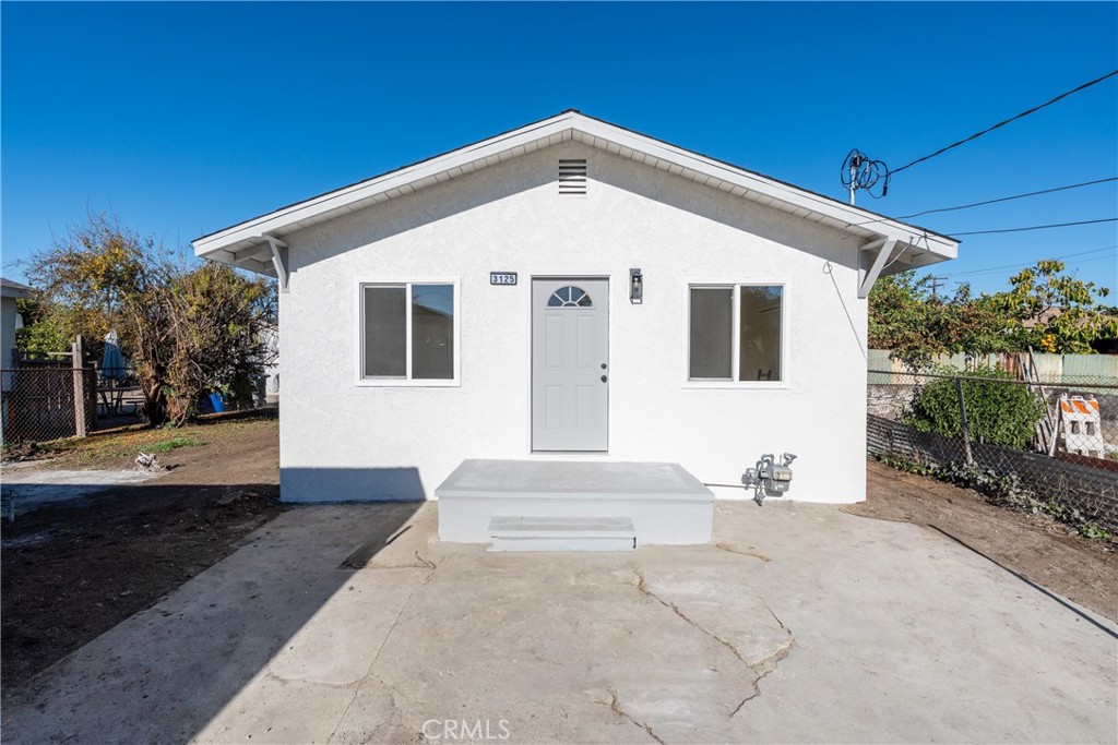 Residential for sale at 3125 Cedar Avenue, Lynwood CA featuring 3 beds and 1 bath
