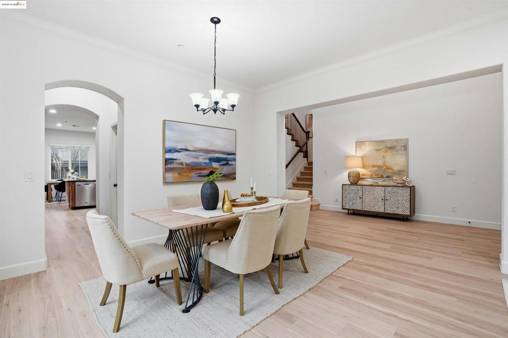 Residential for sale at 2910 Mesa Oak Ct, Brentwood CA featuring 5 beds and 3 baths