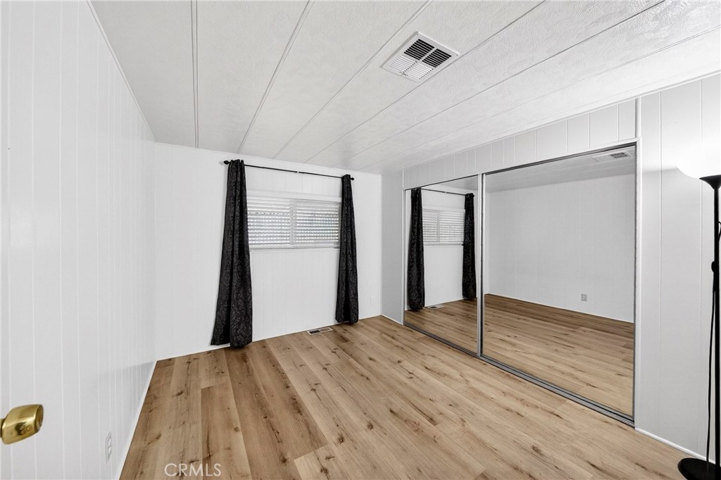 Manufactured In Park for sale at 6741 Lincoln 83, Buena Park CA featuring 2 beds and 2 baths