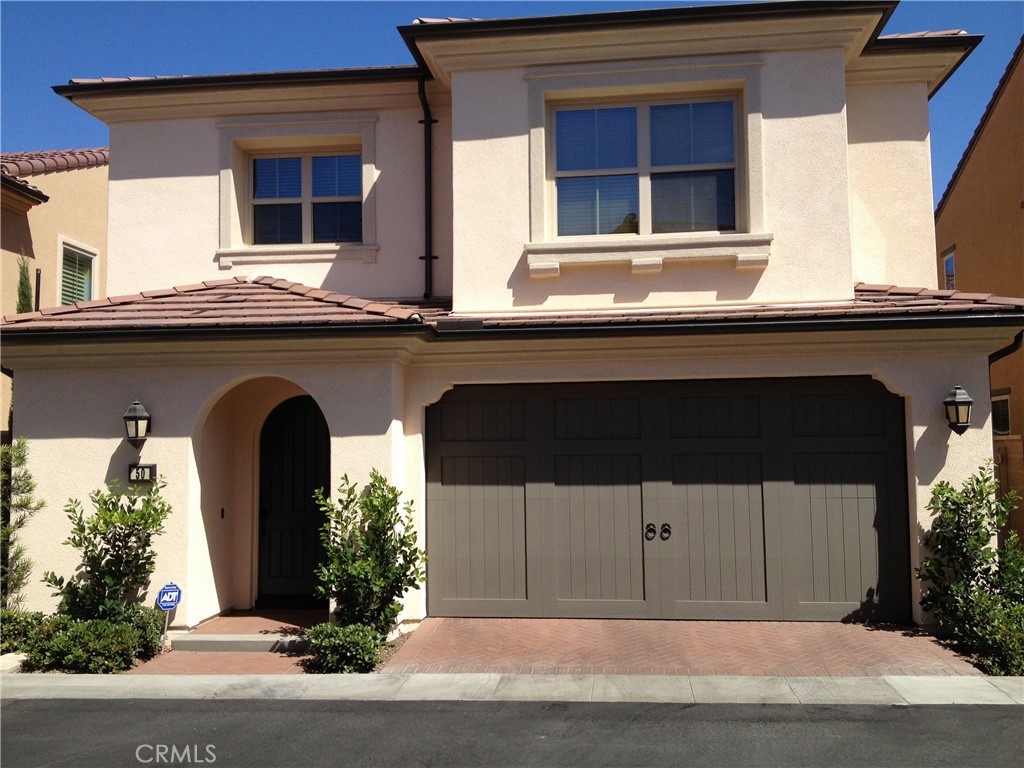 Residential Lease for rent at 50 Somerton, Irvine CA featuring 3 beds and 3 baths