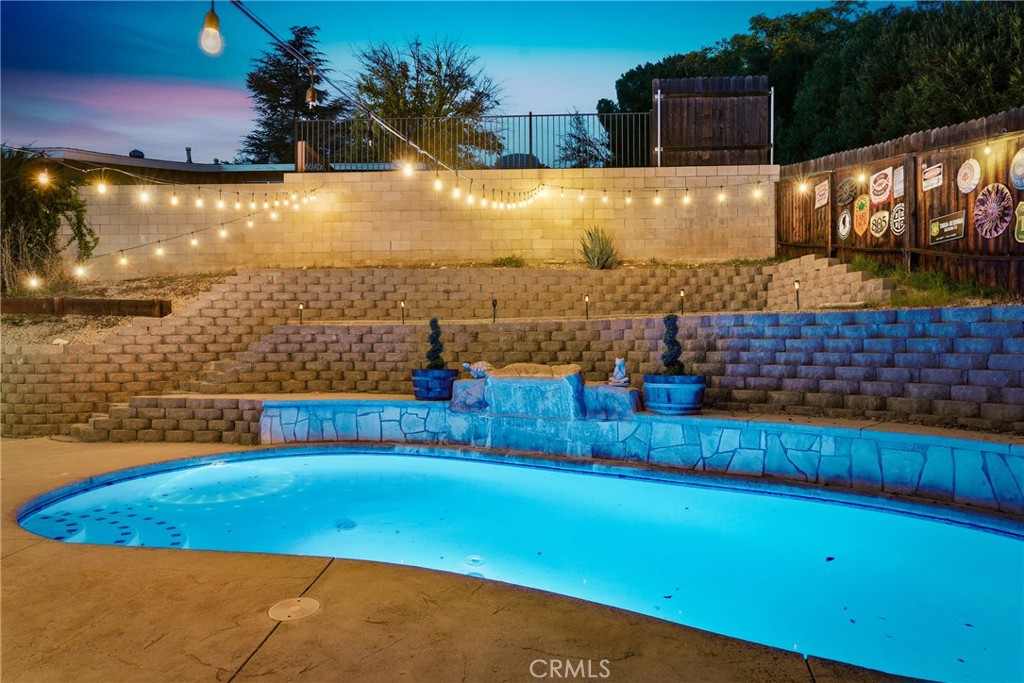 Residential for sale at 102 Glencrest Lane, Paso Robles CA featuring 3 beds and 2 baths