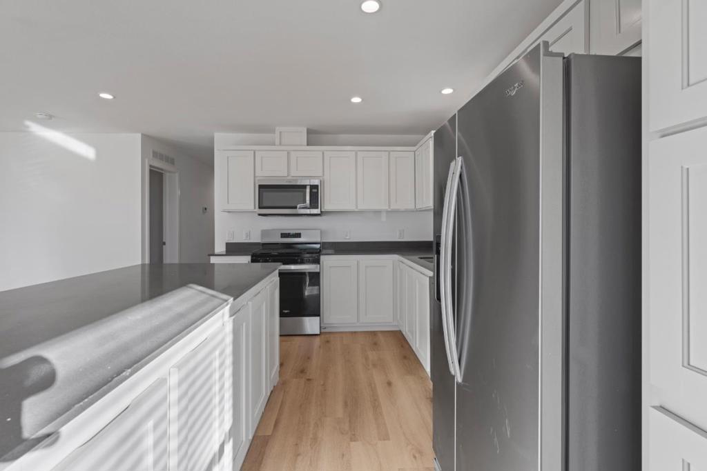 Manufactured In Park for sale at 144 Holm Road, Watsonville CA featuring 3 beds and 2 baths