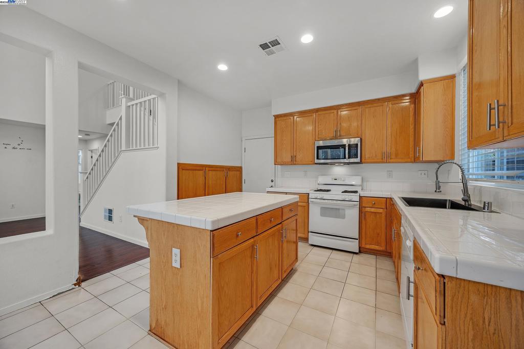 Residential for sale at 448 Burlington Dr, Tracy CA featuring 5 beds and 3 baths