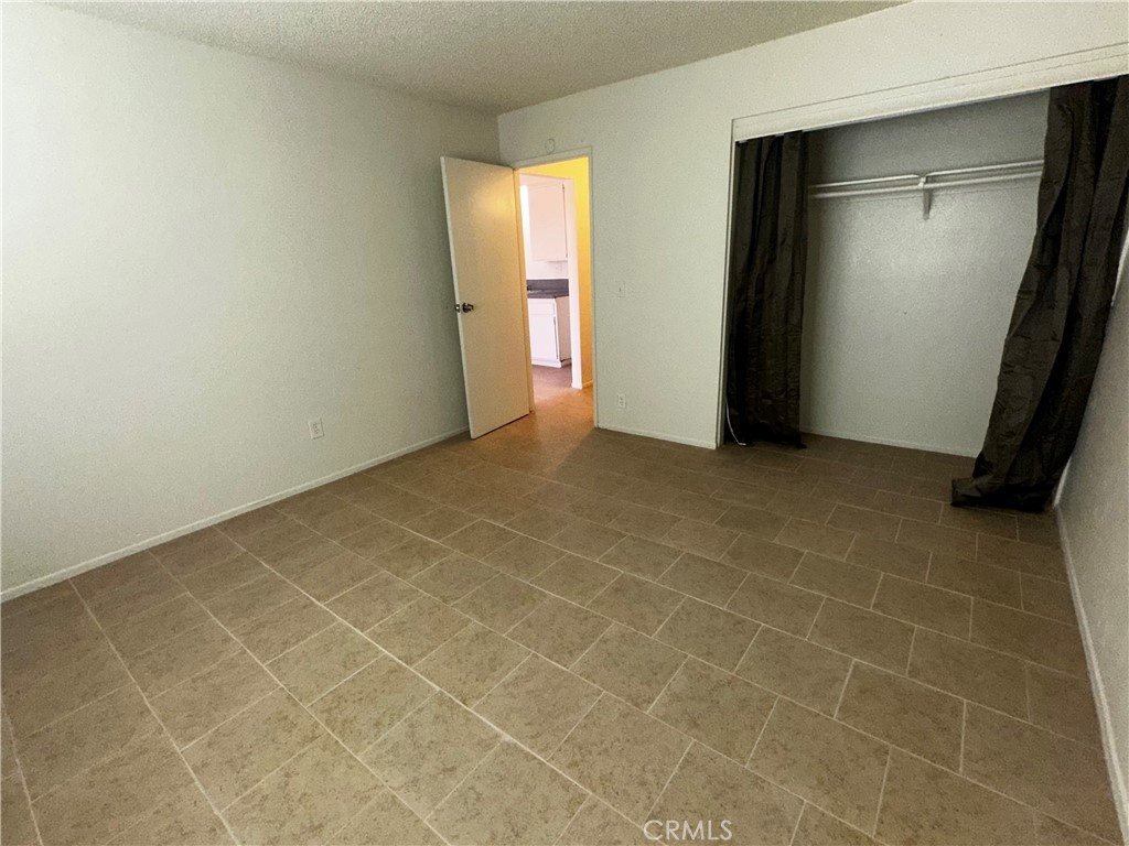 Residential Lease for rent at 11661 White Avenue, Adelanto CA featuring 1 bed and 1 bath
