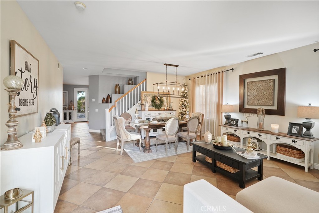 Residential for sale at 37056 Edgemont, Murrieta CA featuring 5 beds and 3 baths