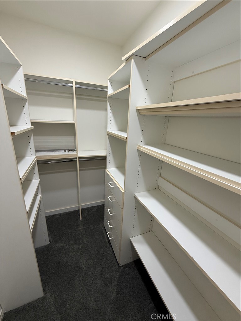 Residential Lease for rent at 6 Ponte, Irvine CA featuring 5 beds and 4 baths