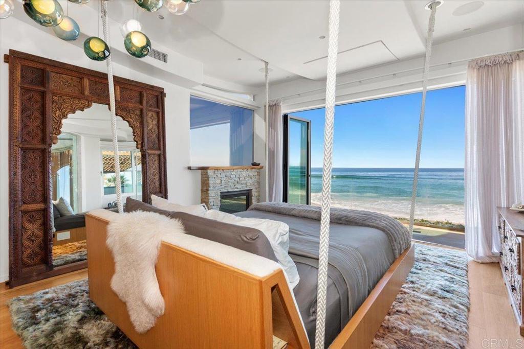 Residential for sale at 3709 Ocean Front Walk, San Diego CA featuring 3 beds and 4 baths