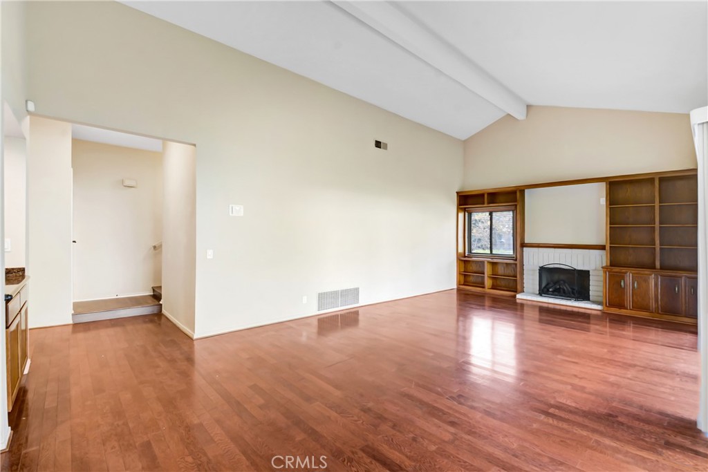 Residential Lease for rent at 8410 Calle Carabe, Rancho Cucamonga CA featuring 2 beds and 2 baths