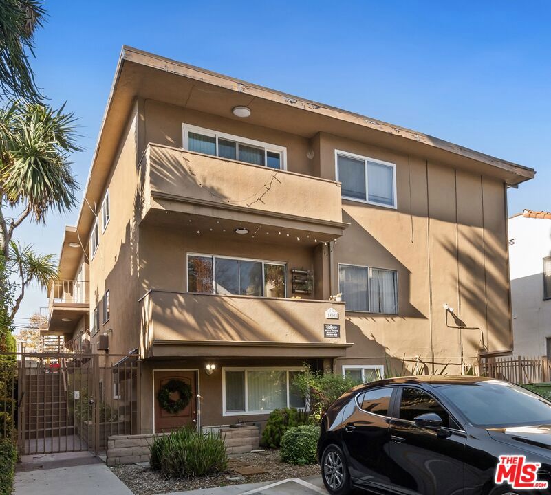 Residential Income for sale at 1431 S Holt Avenue, Los Angeles CA featuring 14 beds and 12 baths