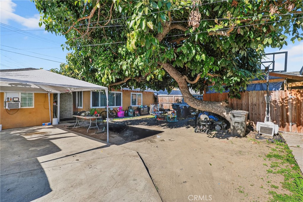 Residential Income for sale at 5224 Clara St, Cudahy CA