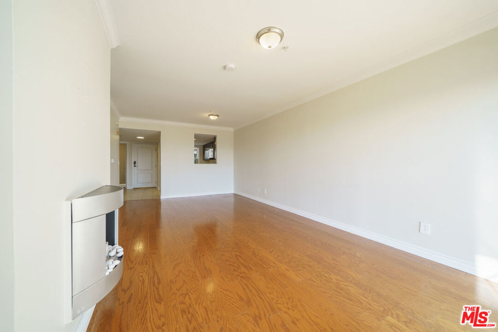 Residential for sale at 4755 Templeton Street 2210, Los Angeles CA featuring 3 beds and 3 baths