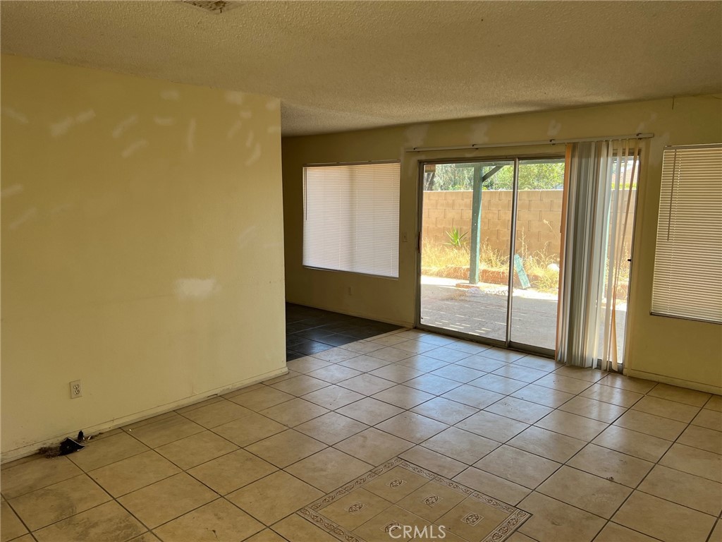 Residential Lease for rent at 13028 Oak Dell, Moreno Valley CA featuring 3 beds and 2 baths