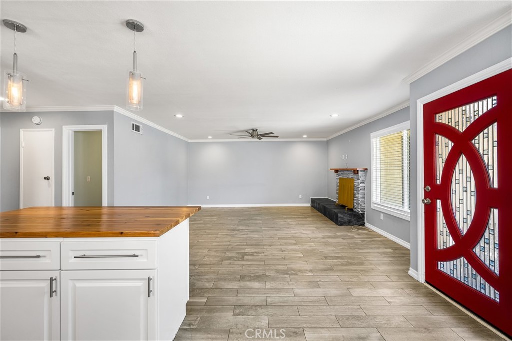 Residential Lease for rent at 1940 E Stearns Avenue, Orange CA featuring 3 beds and 2 baths