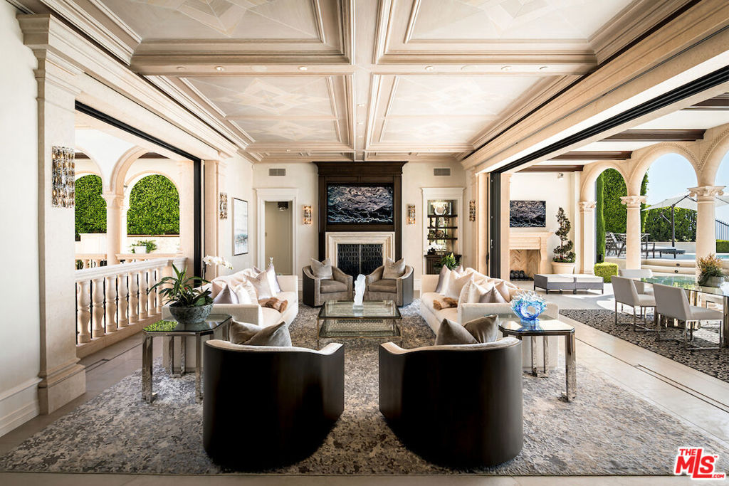 Residential Lease for rent at , Newport Coast, Orange CA featuring 6 beds and 9 baths