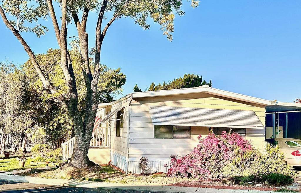 Manufactured In Park for sale at 4812 Old Cliffs Road, San Diego CA featuring 2 beds and 2 baths