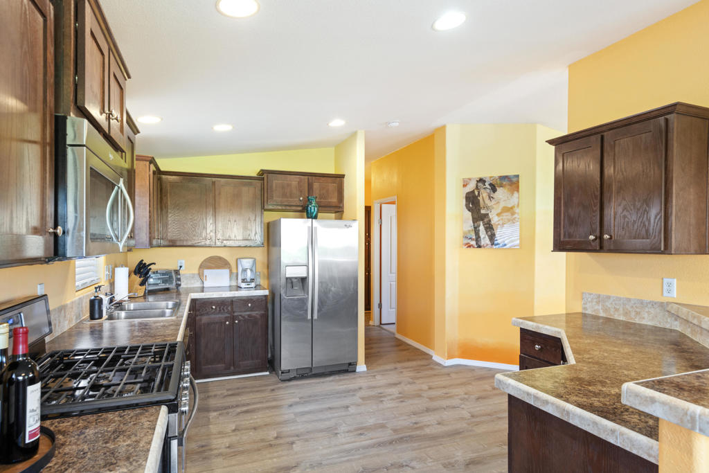 Manufactured In Park for sale at 15500 Bubbling Wells Road 243, Desert Hot Springs CA featuring 3 beds and 2 baths