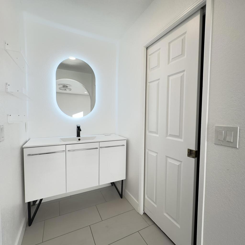 Residential Lease for rent at 27131 Shadowcrest Lane, Cathedral City CA featuring 3 beds and 2 baths