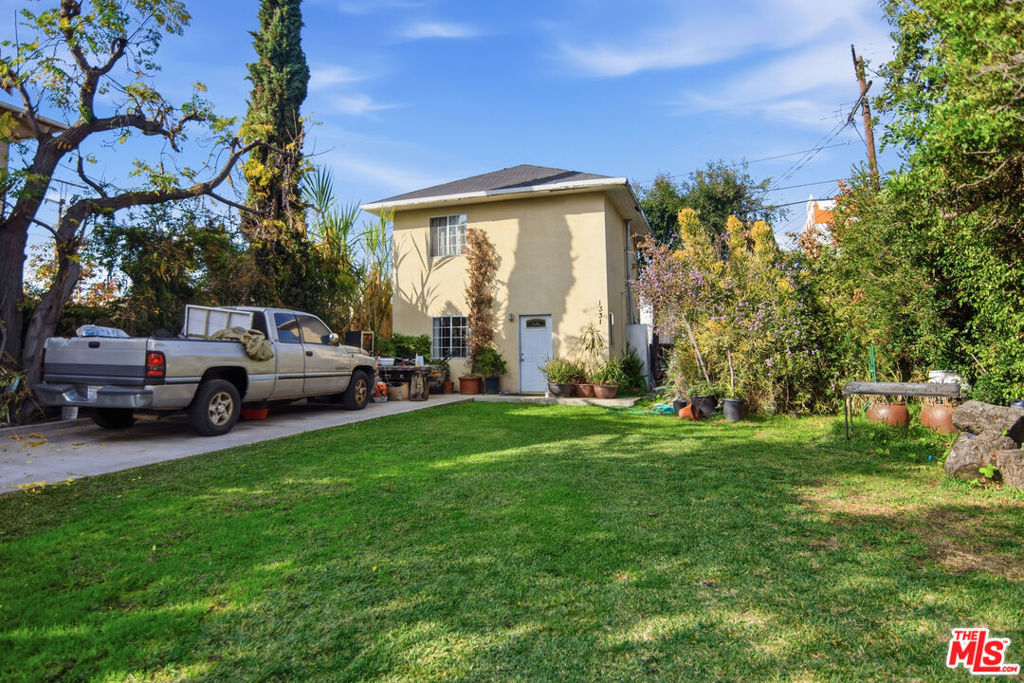 Residential for sale at 1331 12th Avenue, Los Angeles CA featuring 2 beds and 1 bath