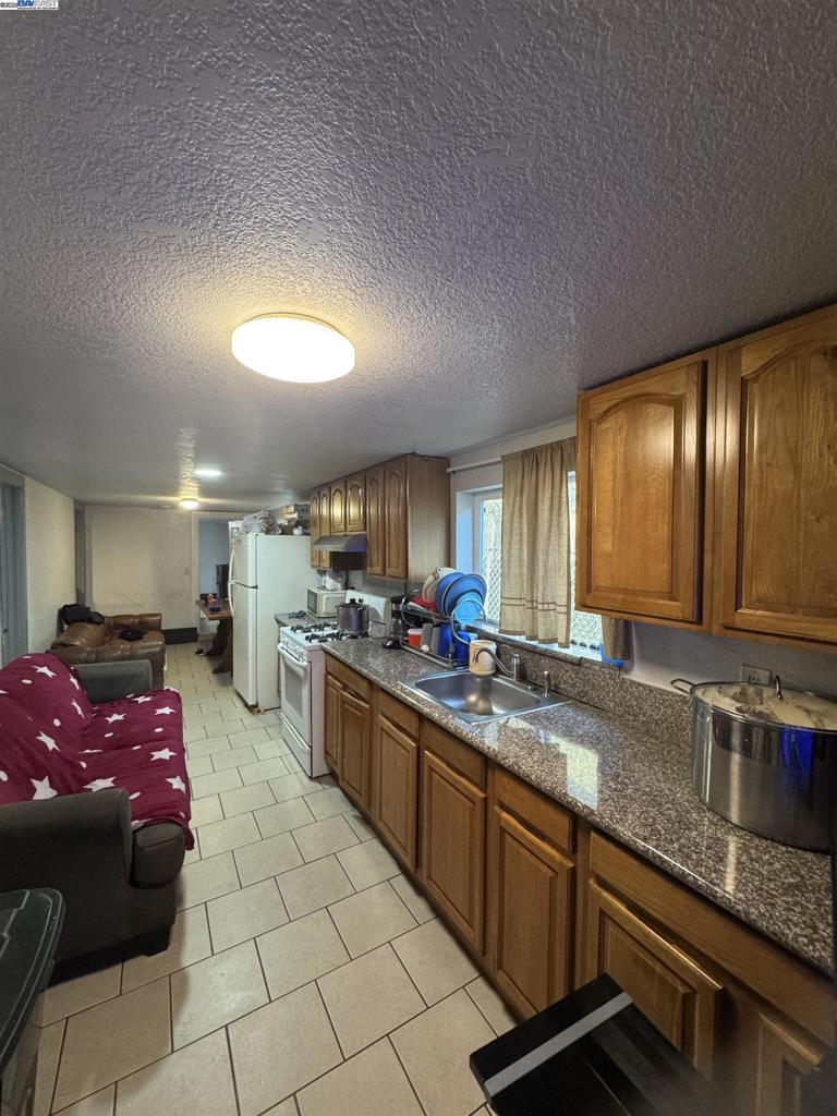 Residential Income for sale at 7341 Lockwood St, Oakland CA