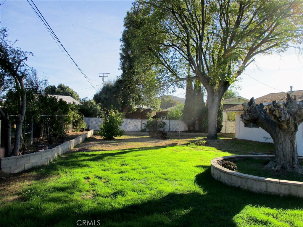 Residential for sale at 26750 Saint Andrews Drive, Menifee CA featuring 2 beds and 1 bath