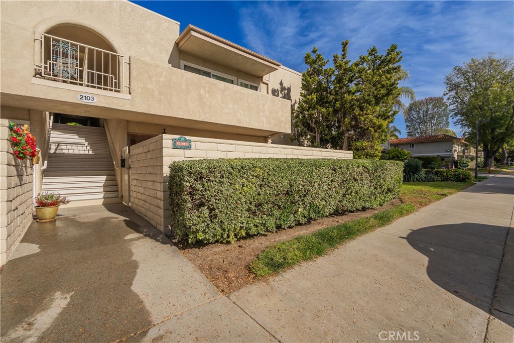 Residential for sale at 2103 Ronda Granada B, Laguna Woods CA featuring 1 bed and 1 bath