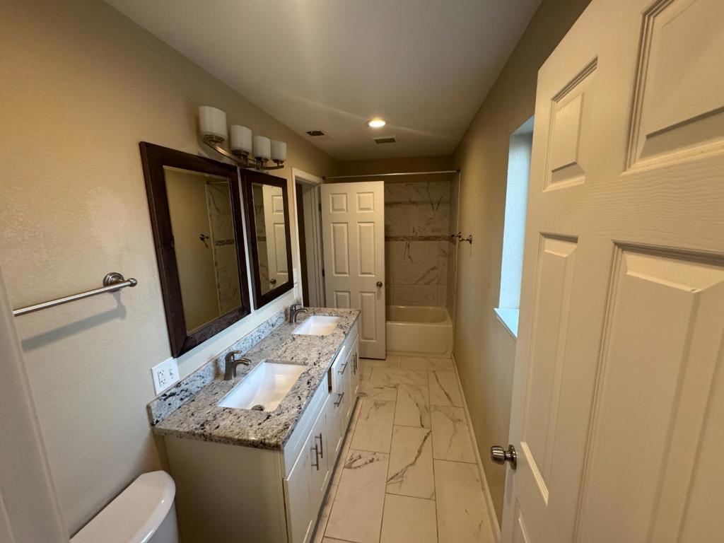 Residential Lease for rent at 1776 Pescadero Drive, Salinas CA featuring 3 beds and 2 baths