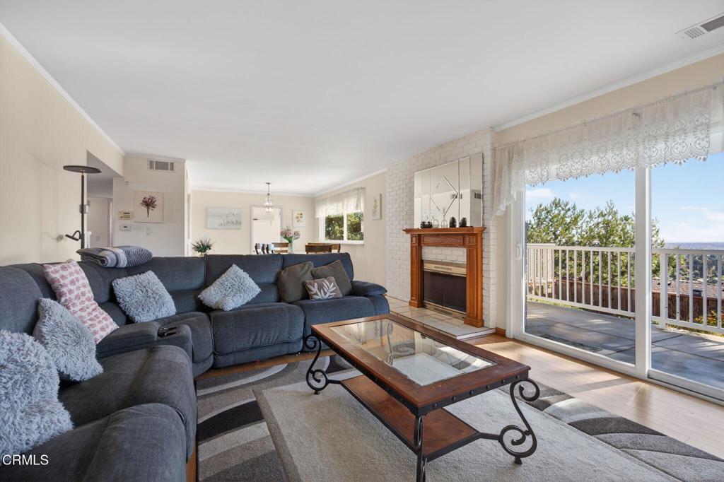 Residential for sale at 5382 Edgehill Circle, Ventura CA featuring 4 beds and 3 baths