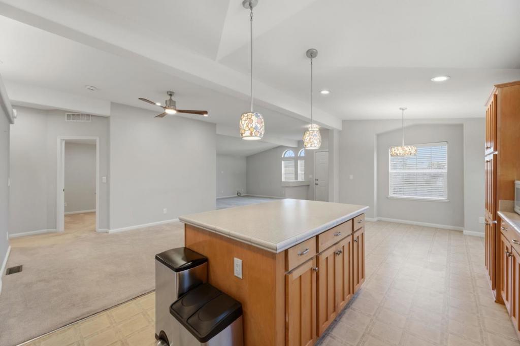 Active for sale at Sunnyvale, CA, Sunnyvale, CA CA and 2 baths