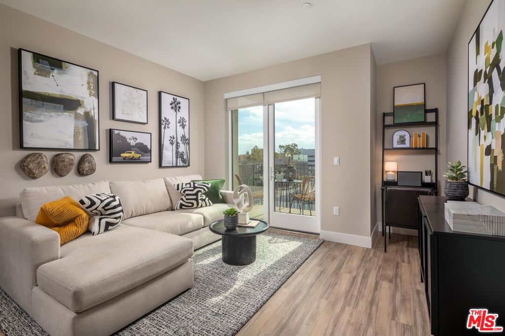 Residential Lease for rent at 201 N La Brea Avenue 604, Inglewood CA featuring 2 beds and 2 baths