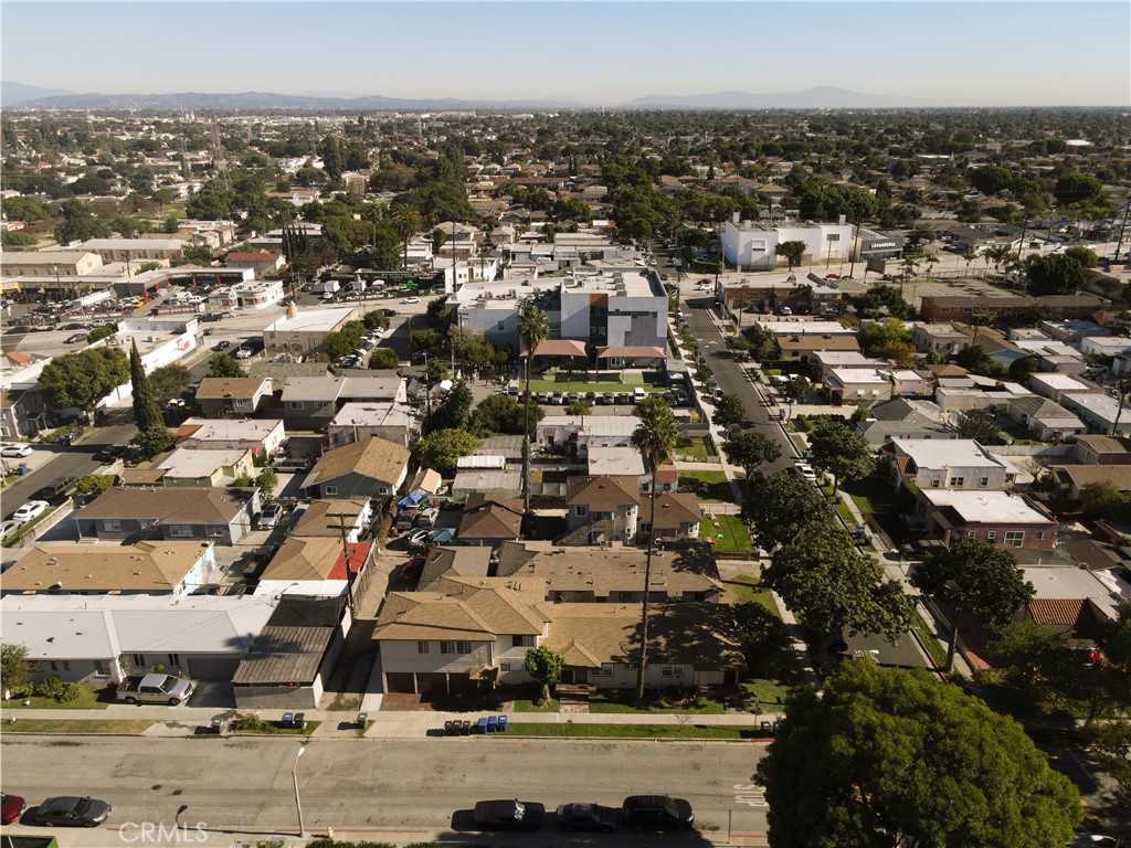 Residential Income for sale at 2913 Illinois, South Gate CA