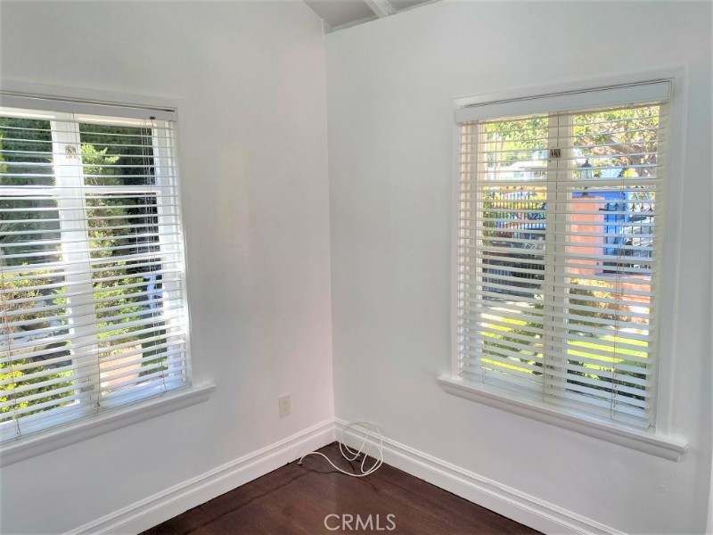 Residential Lease for rent at 273 Lower Cliff Drive, Laguna Beach CA featuring 1 bed and 1 bath