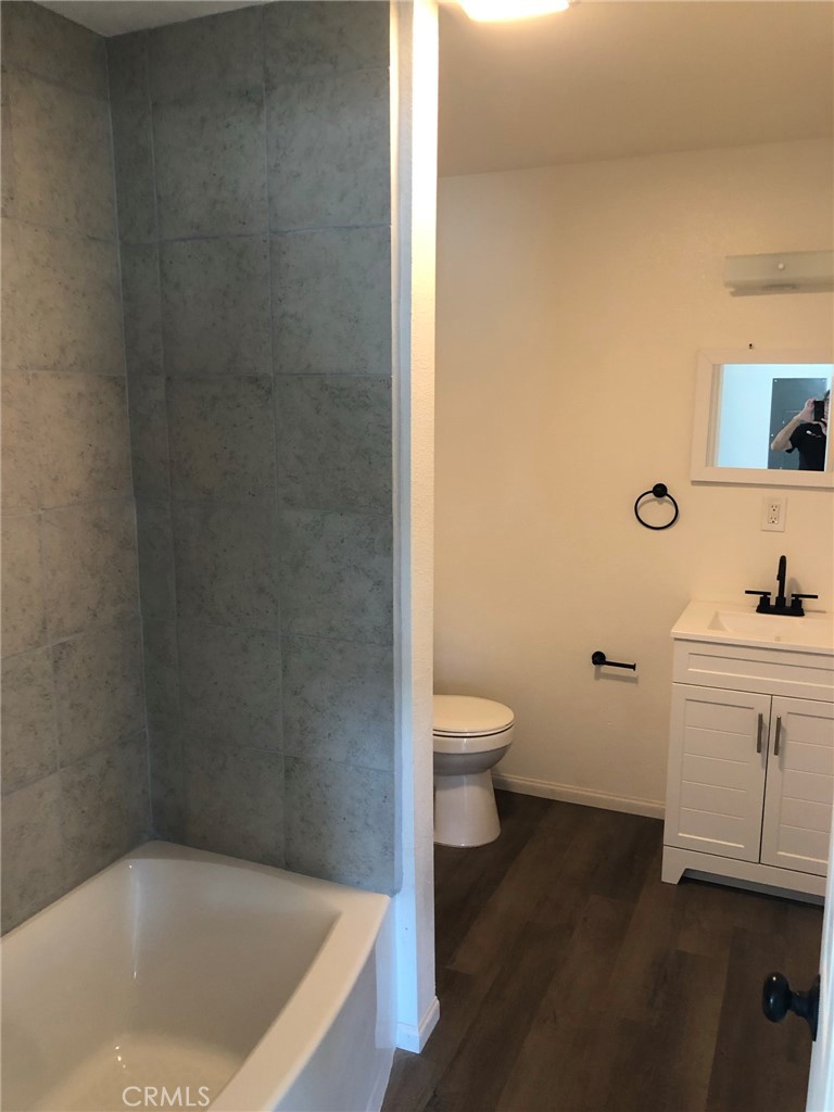 Residential Income for sale at 415 N Main, Lake Elsinore CA