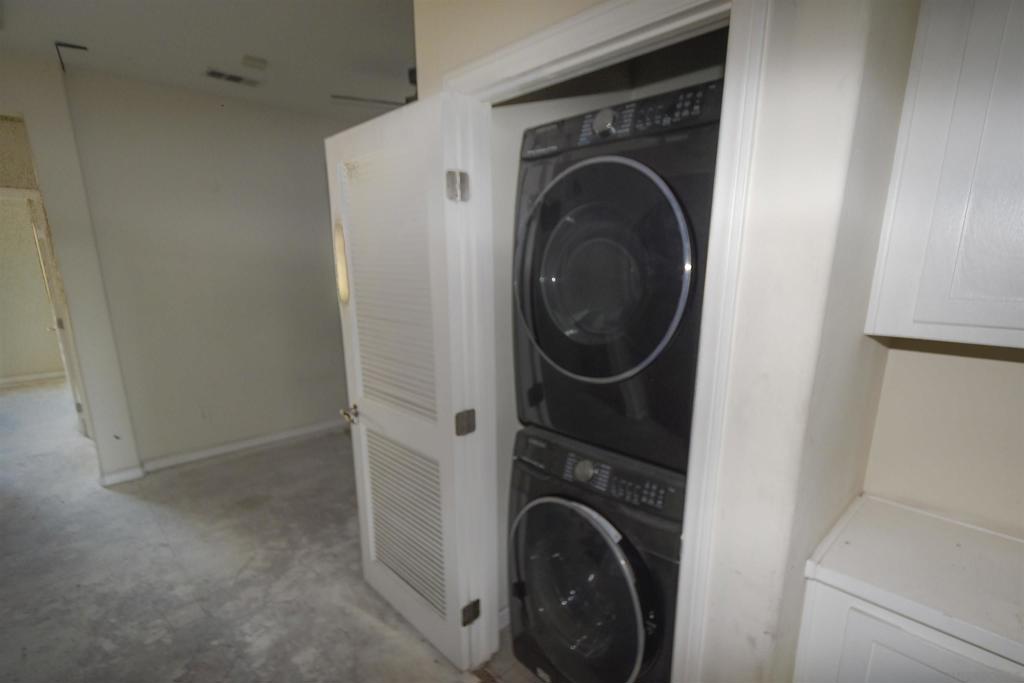 Residential for sale at 4300 Newton Ave 85, San Diego CA featuring 3 beds and 3 baths