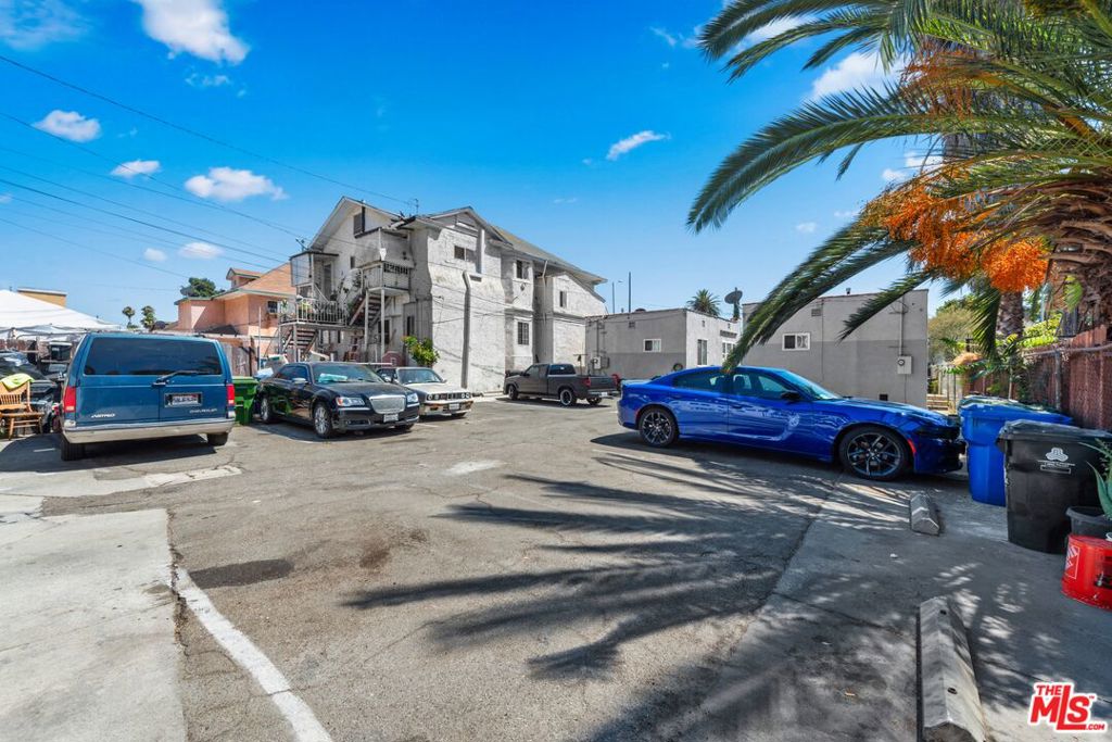 Residential Income for sale at 1325 E Adams Boulevard, Los Angeles CA featuring 7 beds and 6 baths
