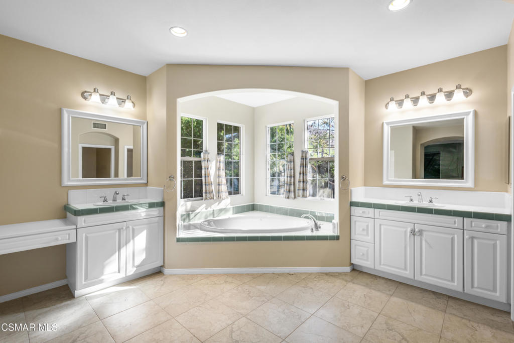 Residential Lease for rent at 516 Rustic Hills Drive, Simi Valley CA featuring 5 beds and 5 baths