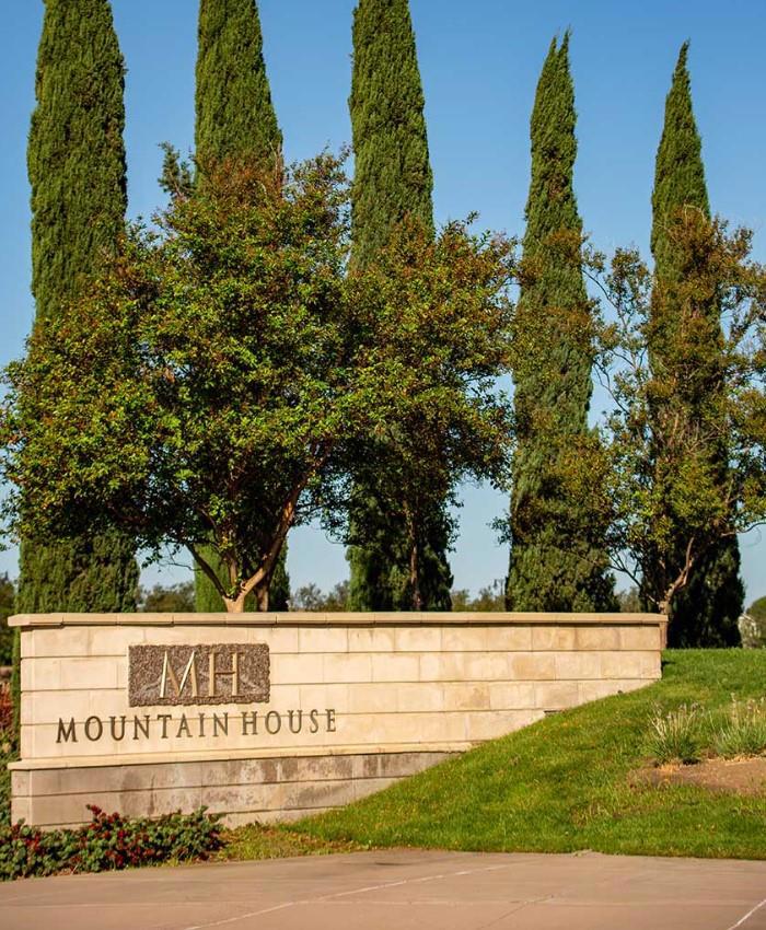 Residential for sale at 226 W Pasqua, Mountain House CA featuring 4 beds and 3 baths