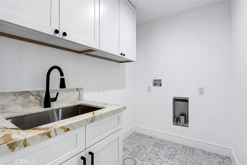 Active for sale at Redondo Beach, CA, Redondo Beach, CA CA and 5 baths