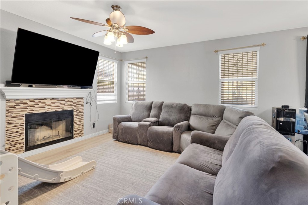 Residential for sale at 13888 Chestnut, Victorville CA featuring 6 beds and 4 baths