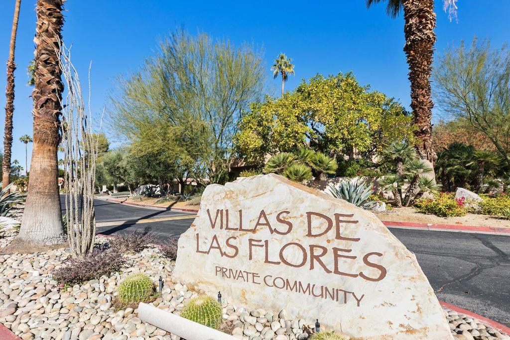 Residential for sale at 2433 Los Patos Drive, Palm Springs CA featuring 1 bed and 1 bath