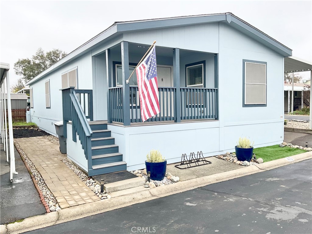Manufactured In Park for sale at 6154 S Walnut Street 40, Loomis CA featuring 2 beds and 2 baths