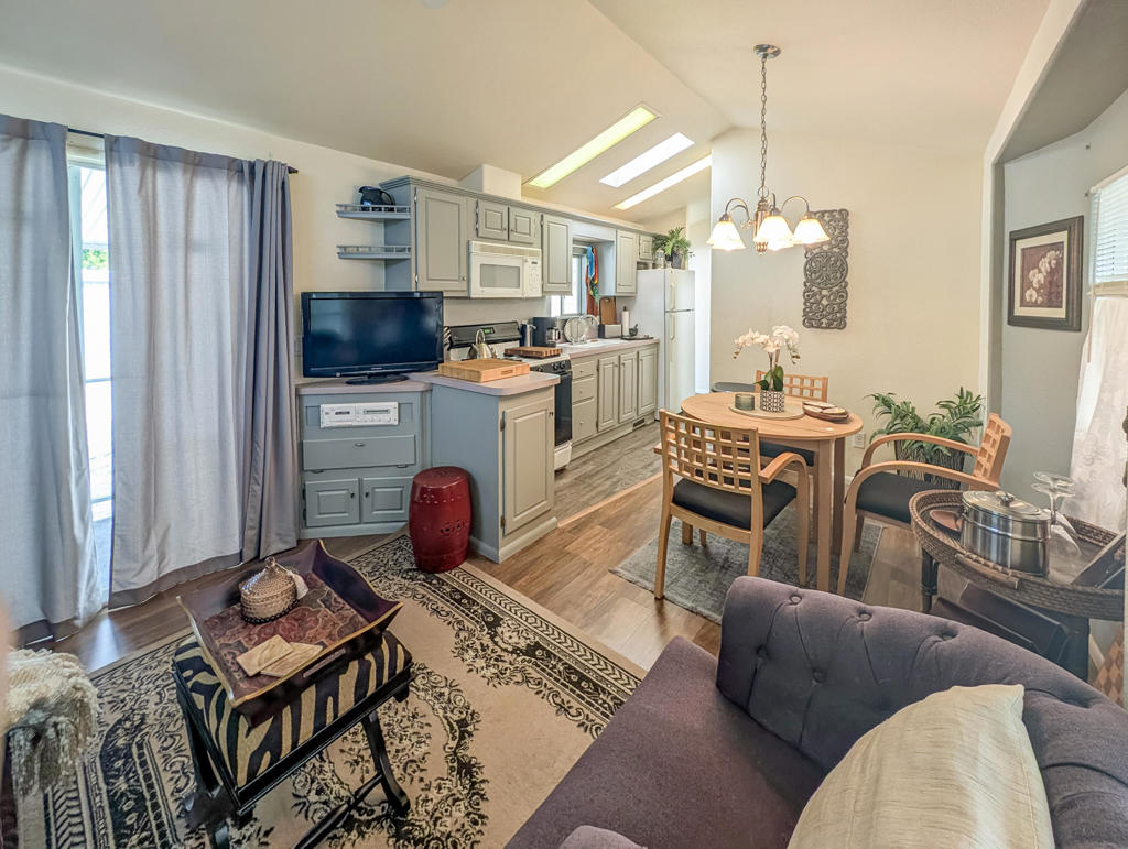 Manufactured In Park for sale at 70200 Dillon Road 25, Desert Hot Springs CA featuring 1 bed and 1 bath