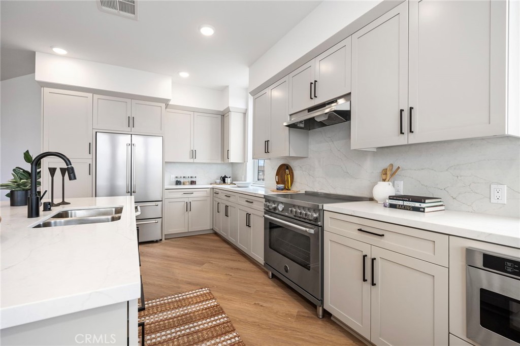 Residential for sale at 414 Main St 300, Huntington Beach CA featuring 2 beds and 3 baths