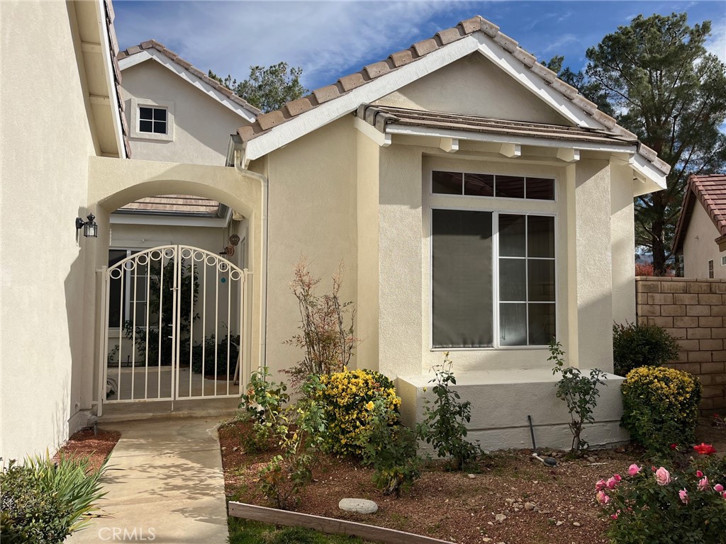 Residential for sale at 19645 Rolling Green Drive, Apple Valley CA featuring 2 beds and 2 baths