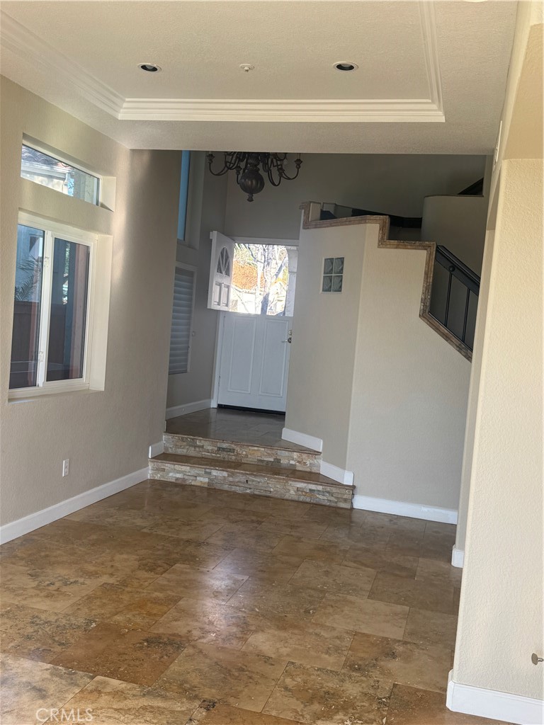 Residential Lease for rent at 703 Via Presa, San Clemente CA featuring 2 beds and 3 baths