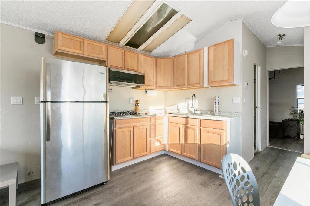 Manufactured In Park for sale at 69530 Dillon Road 27, Desert Hot Springs CA featuring 1 bed and 1 bath