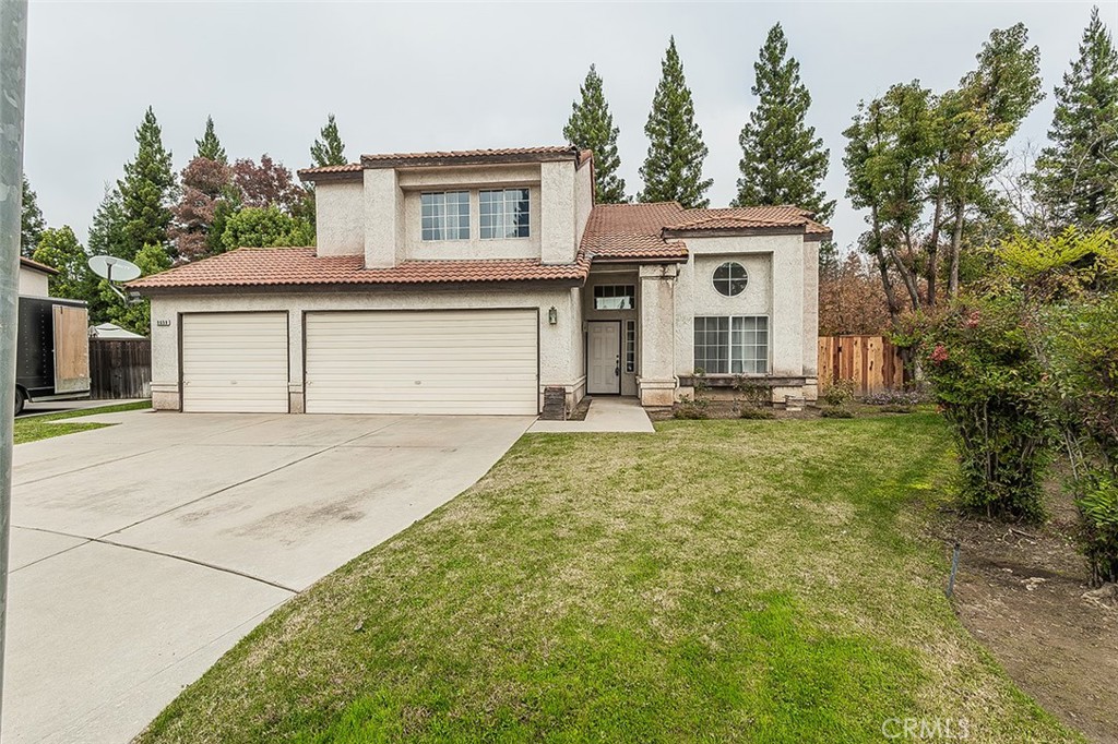 Residential for sale at 9659 N Shenandoah, Fresno CA featuring 3 beds and 3 baths