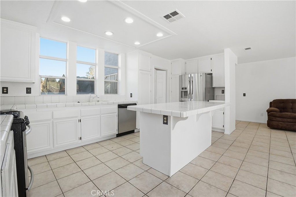 Residential for sale at 20592 Mockingbird Avenue, Apple Valley CA featuring 5 beds and 3 baths