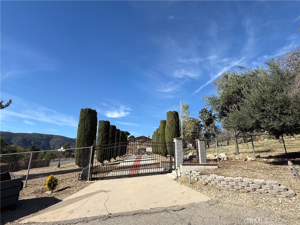 Residential for sale at 750 Woodlawn, San Bernardino CA featuring 3 beds and 4 baths