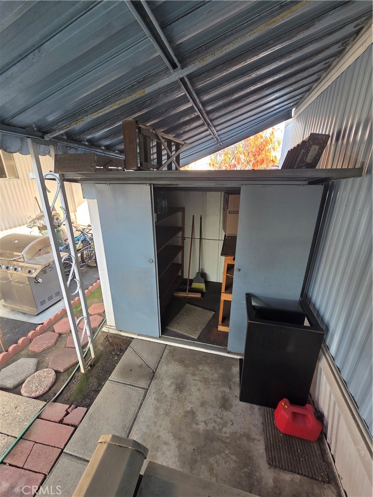 Manufactured In Park for sale at 437 W SP 3A Carson Street, Carson CA featuring 1 bed and 1 bath